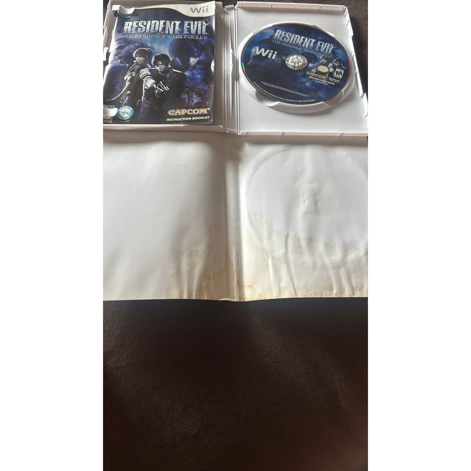 Resident Evil: The Darkside Chronicles (Wii) SEE PICS