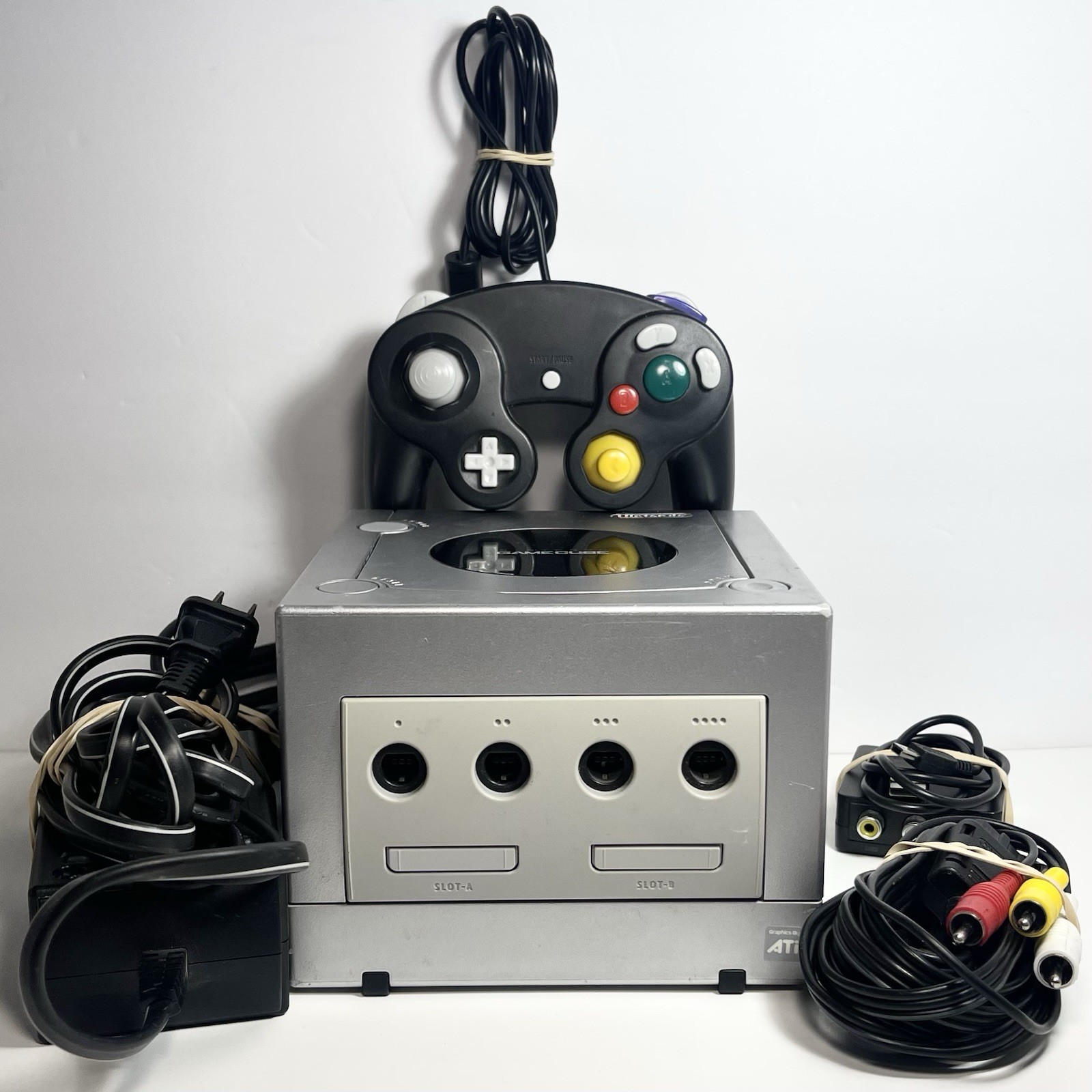 Nintendo GameCube Console Bundle Tested/Working Silver DOL-001 Controller, Cords