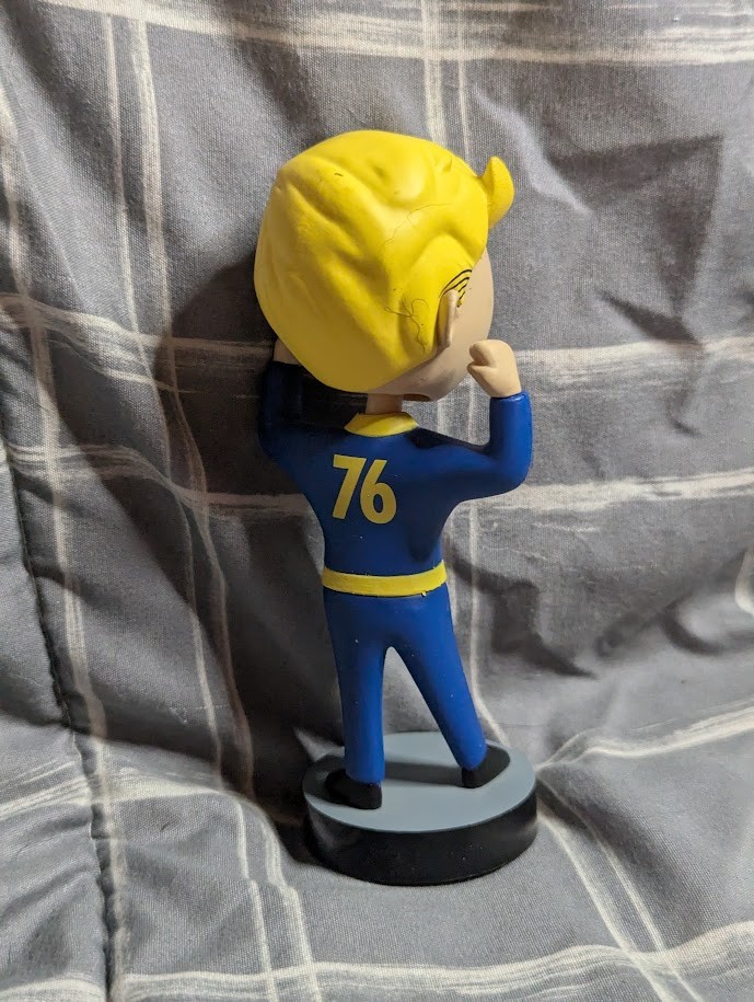 fallout 76 vault tech boy Charisma bobblehead wobble figure Bobble Rare Original