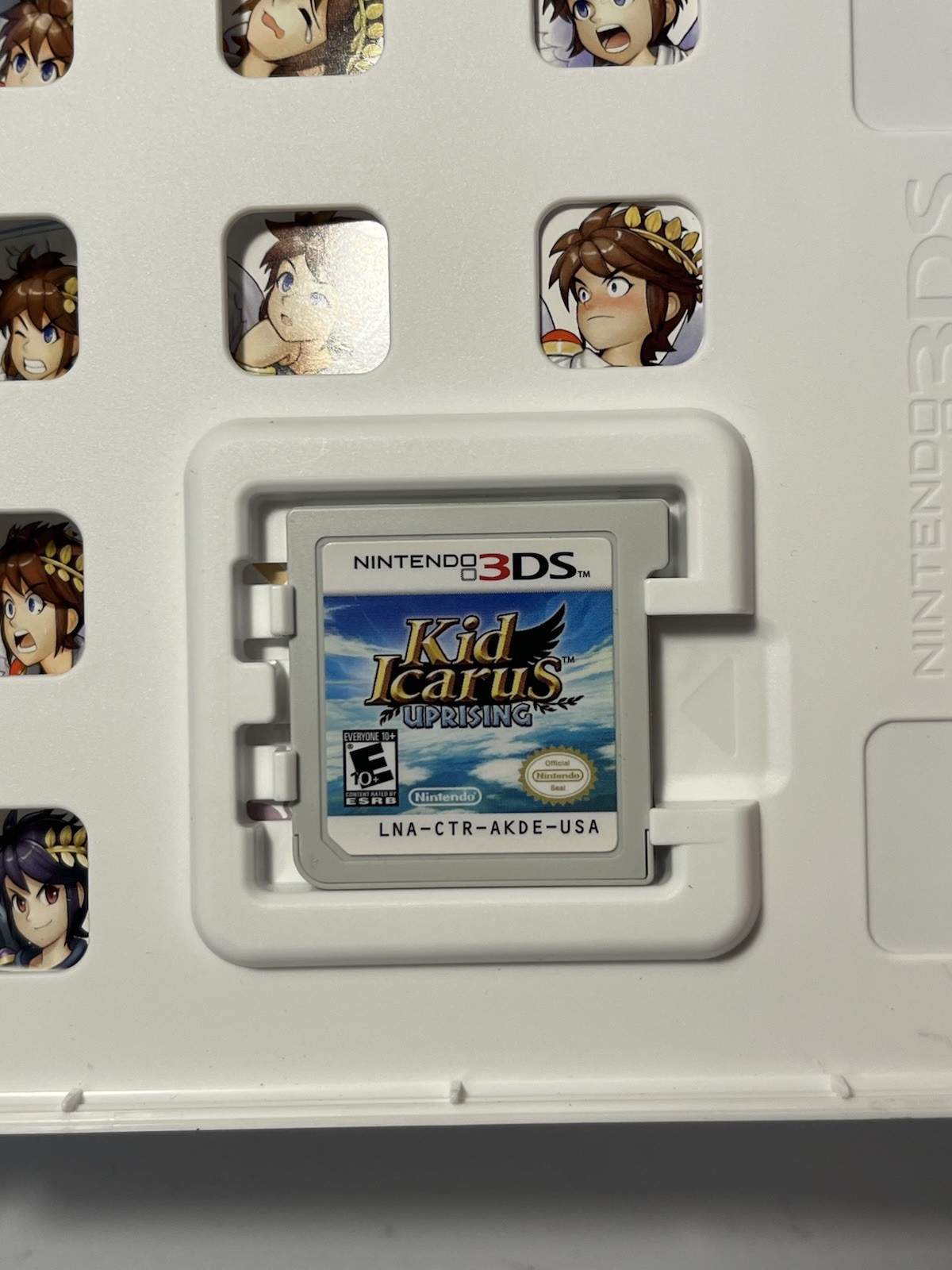 Kid Icarus Uprising (nintendo 3DS, 2012) CIB Complete, includes AR cards Tested