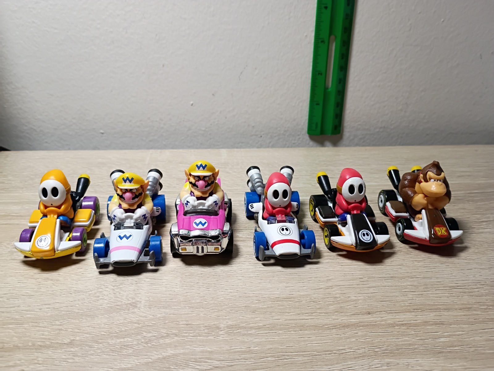 FREE SHIP* 6-PK Super Mario Kart Hot Wheels Wario Red Orange Shy Guy Donkey Kong