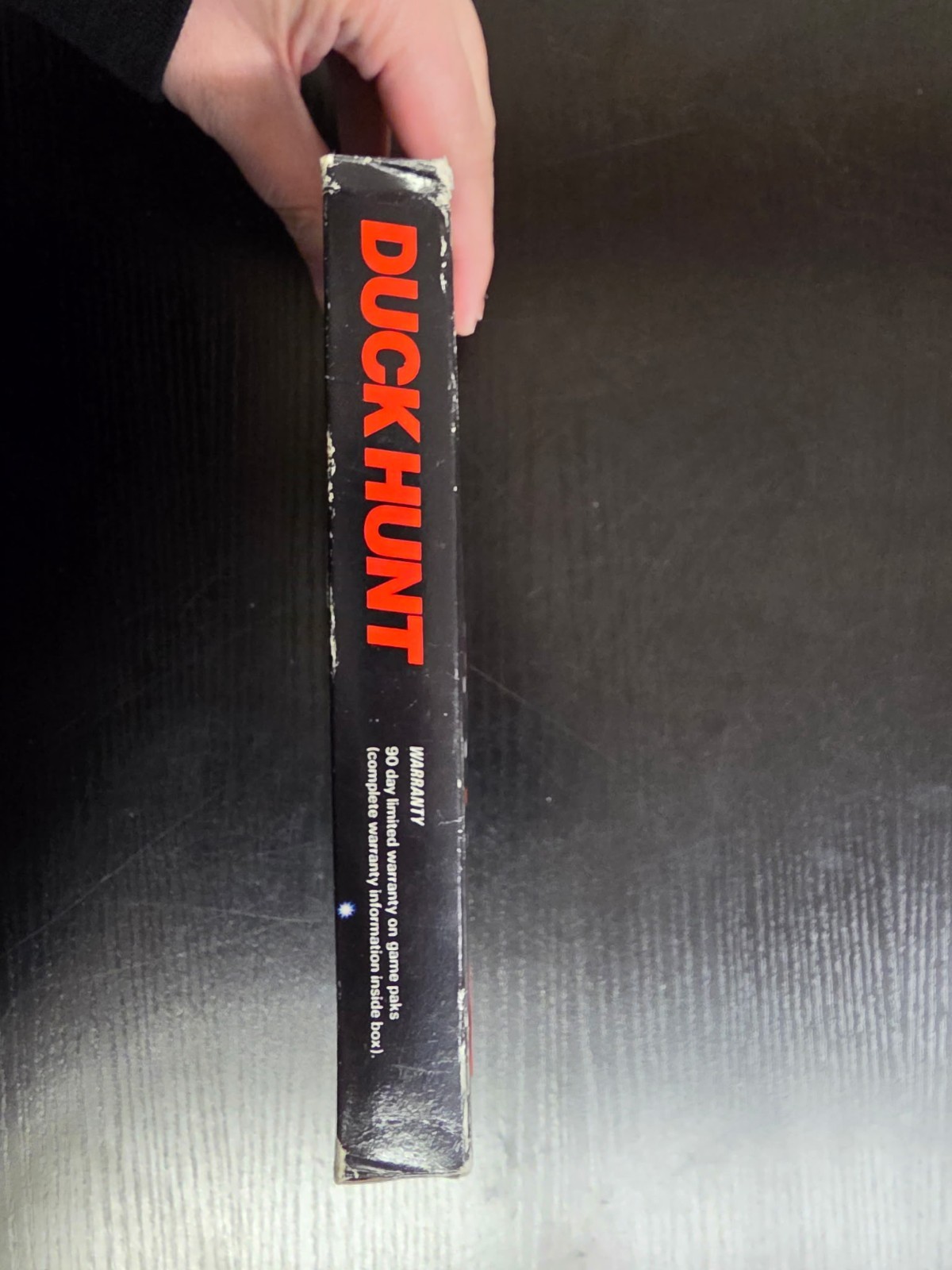 Duck Hunt (Nintendo NES, 1985) Complete CIB Hang Tab 5-Screw w/ Manual and Cover