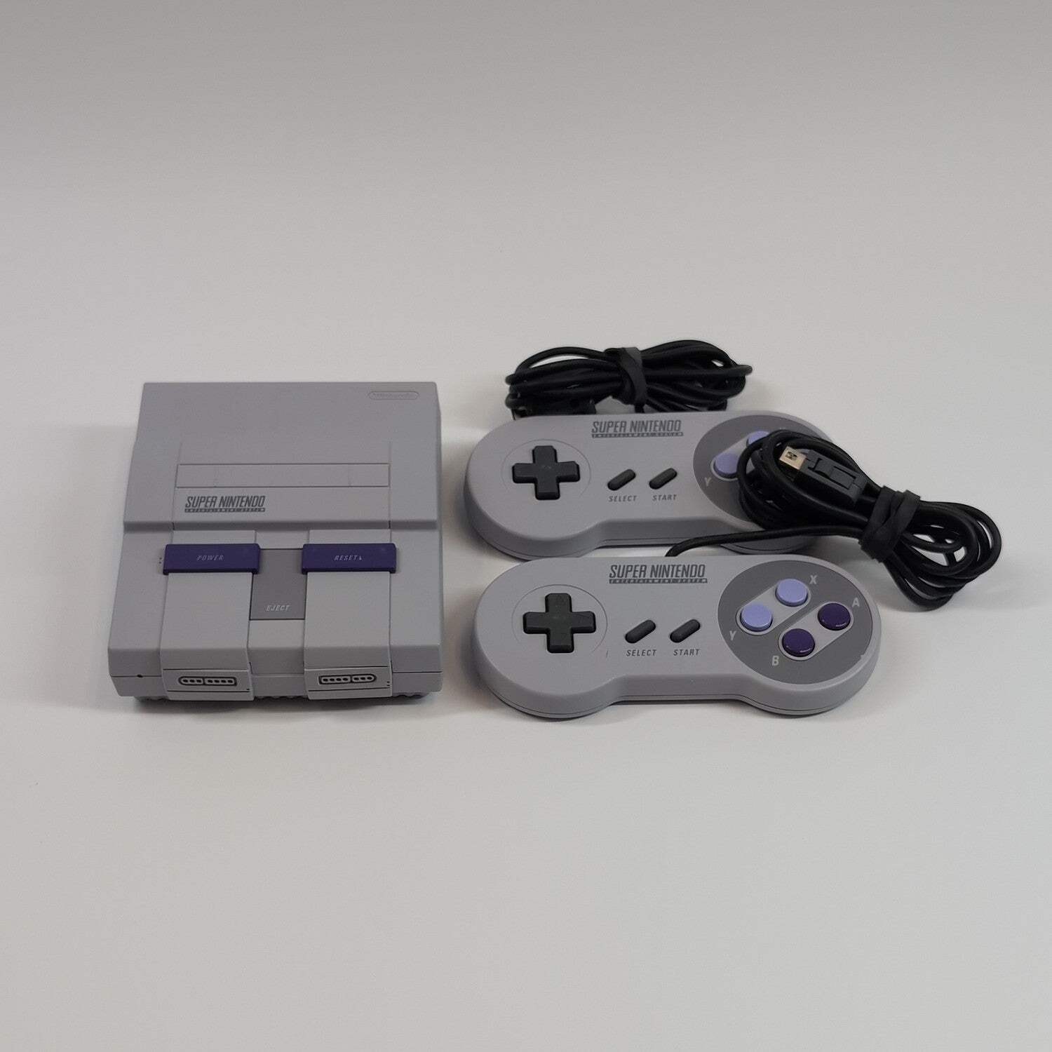 Super Nintendo SNES Classic Edition Console Gaming System CLV-201 Gray