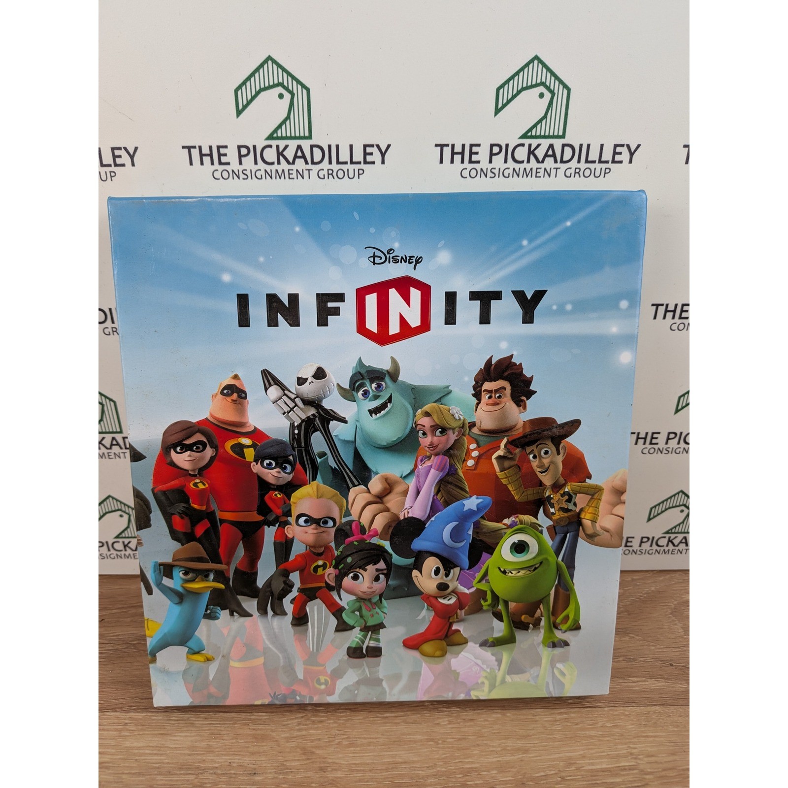 Disney Infinity Power Disc Albums Incomplete & GameStop Game Guide Bundle