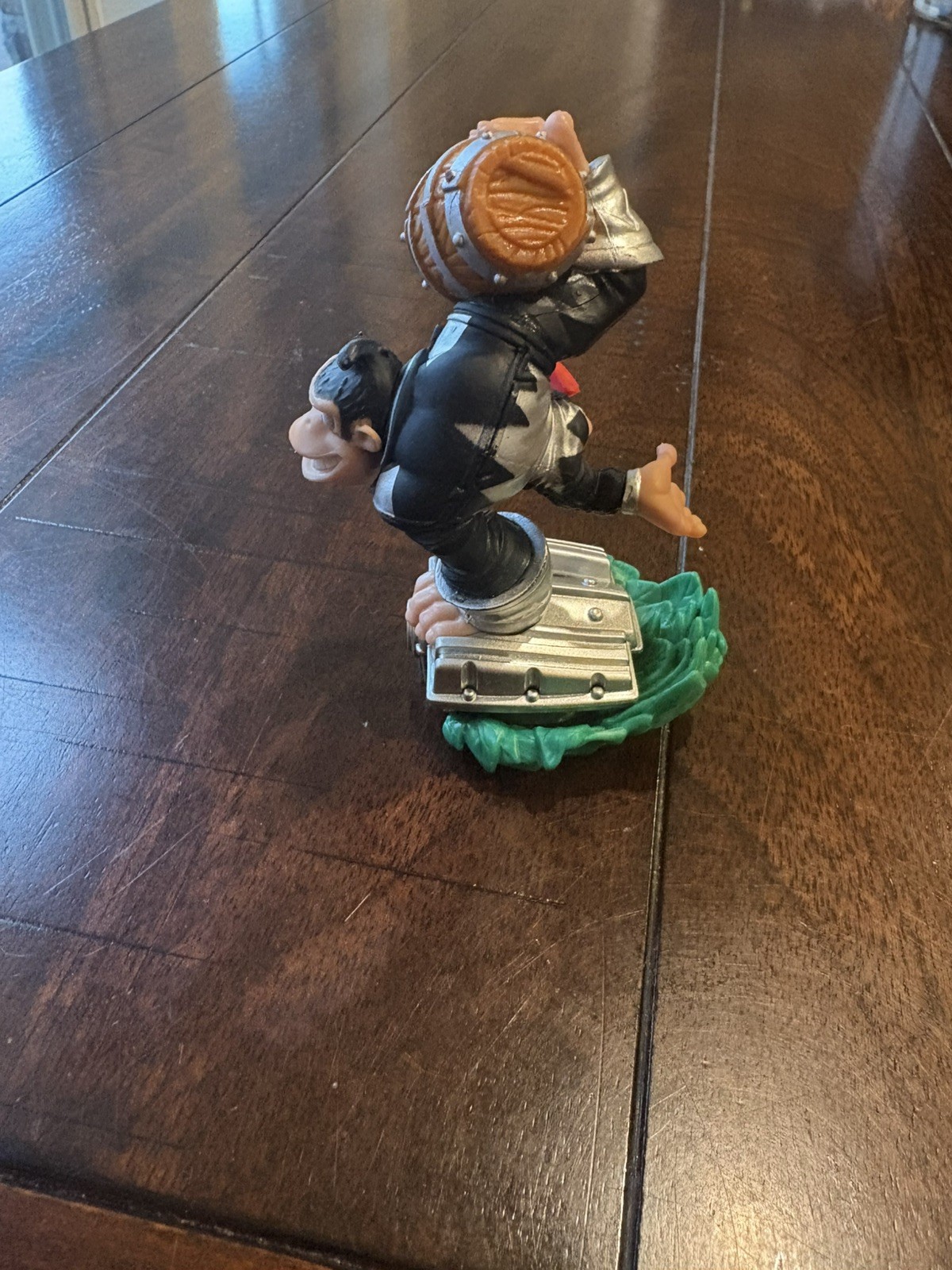 Skylanders Dark Turbo Charge Donkey Kong And Dark Barrel Blaster