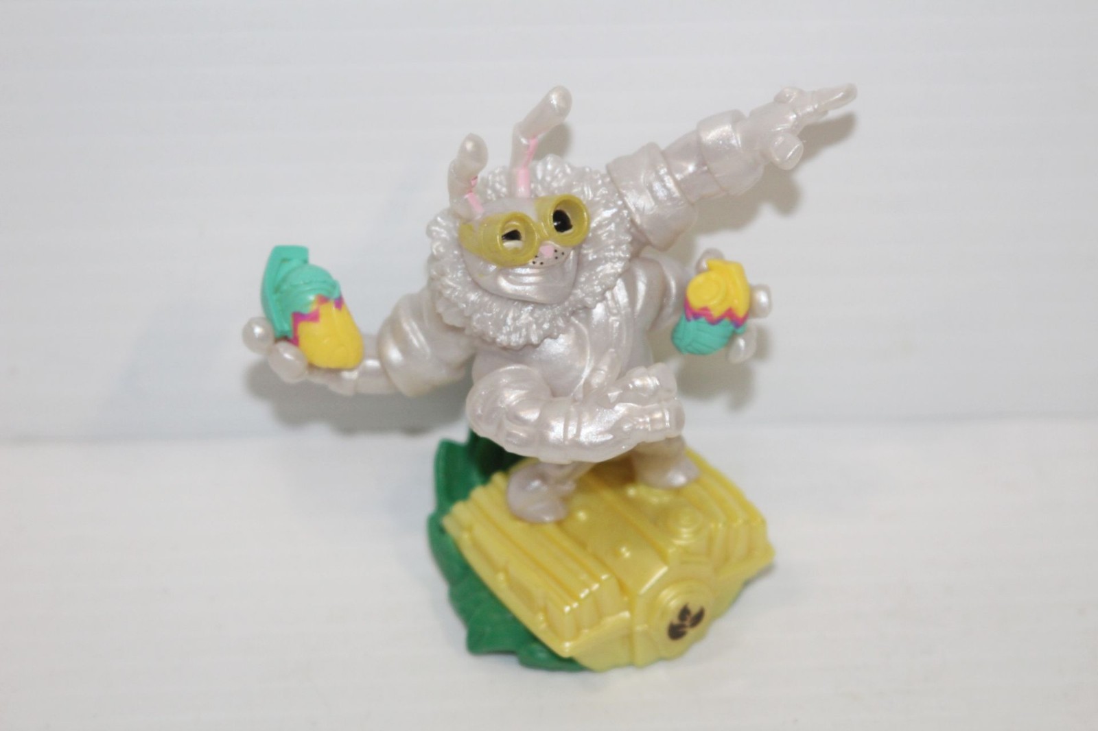 Eggcited Thrillipede Skylanders SuperChargers Imaginators 87535888 Activision
