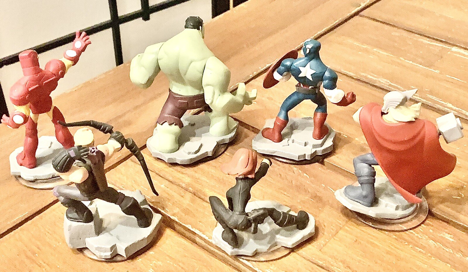 Disney infinity six characters nighthawk Hulk Captain America Thor￼