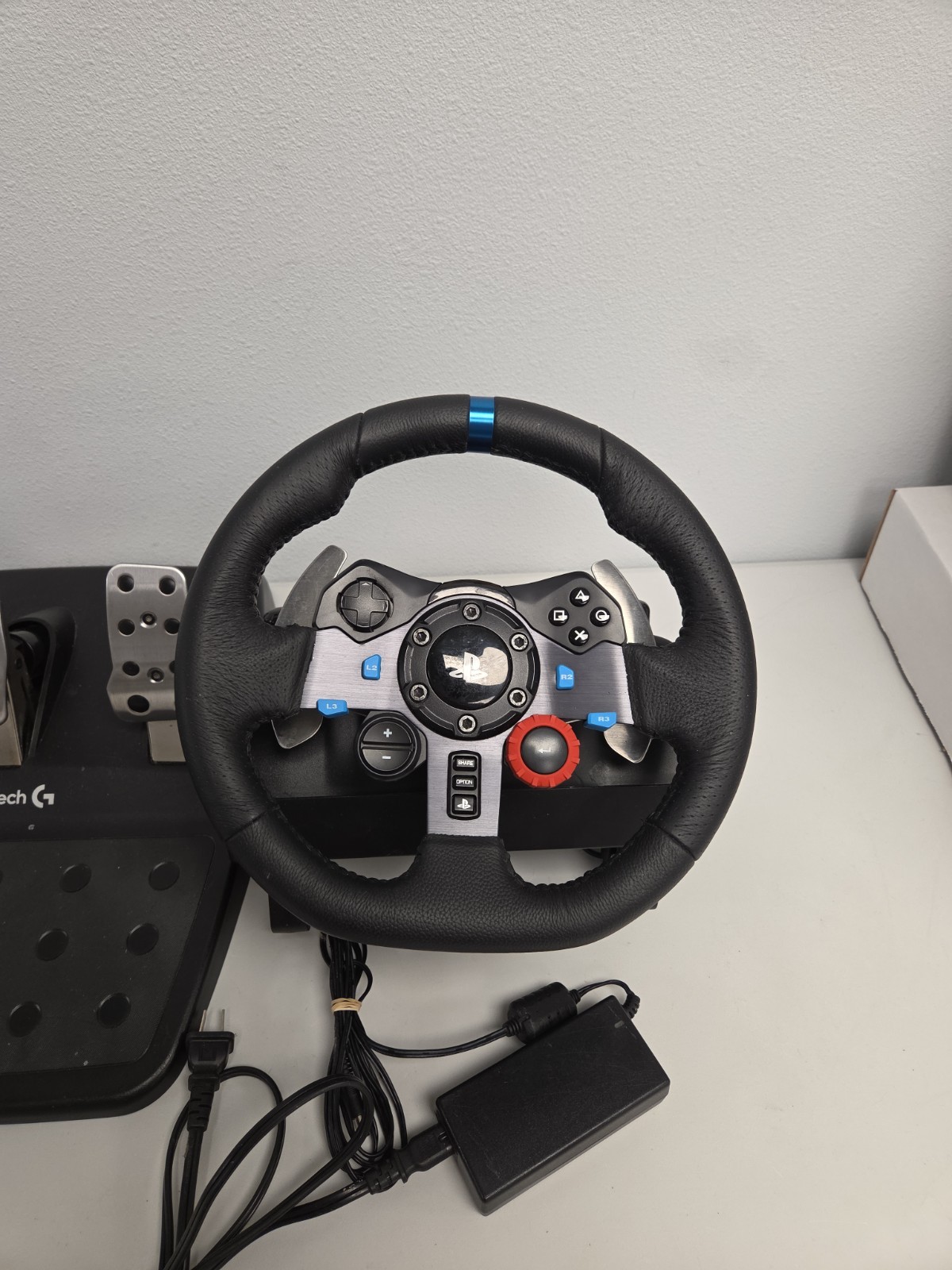Logitech Driving Force G29 Gaming Racing Wheel With Pedals For PS4 PS3