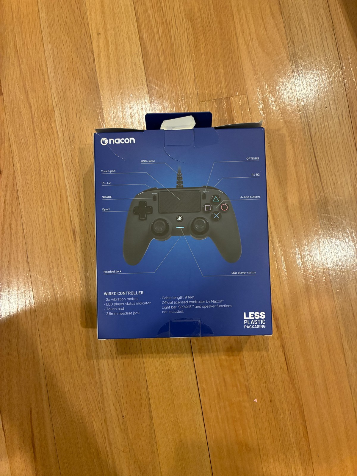 NACON Wired Compact Controller for PS4/PC – Black Model 50-1789-01