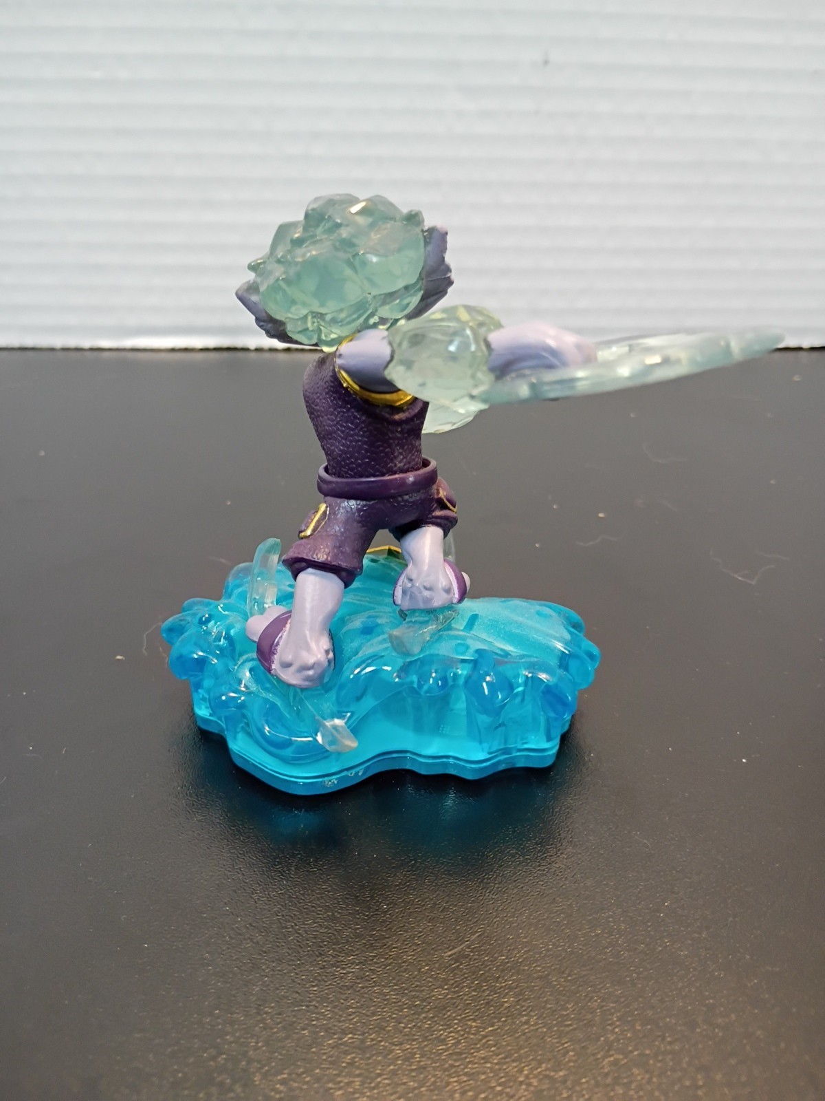 Skylanders Swap Force Figure Freeze Blade Water Element Swappable