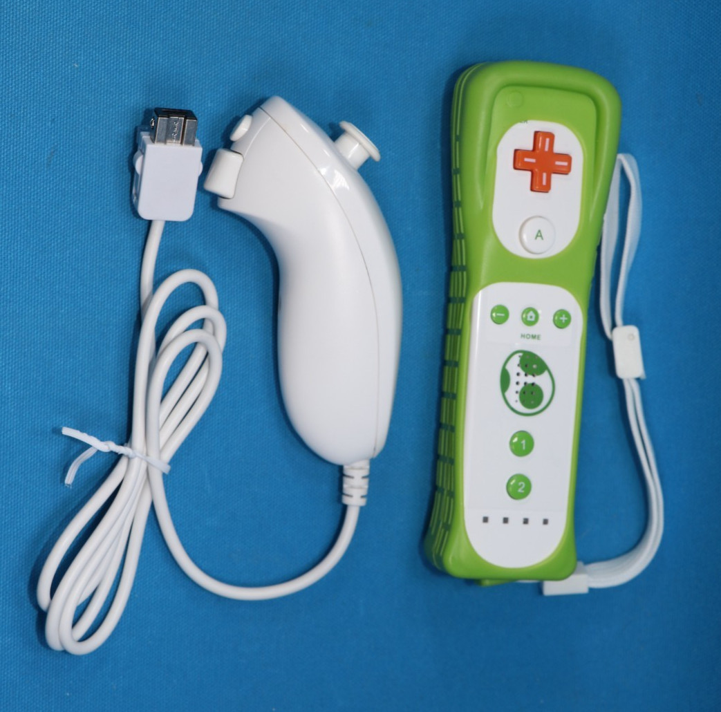 CONTROLLER & NUNCHUCK FOR NINTENDO WII WII U YOSHI DESIGN WITH MOTION PLUS – NEW