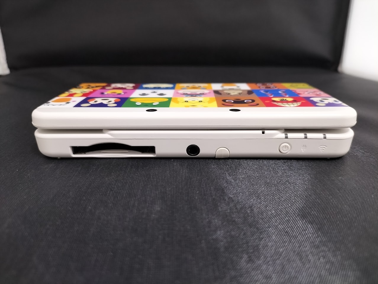 B772 Nintendo new 3DS console White Japan ｗ/Animal Crossing fx