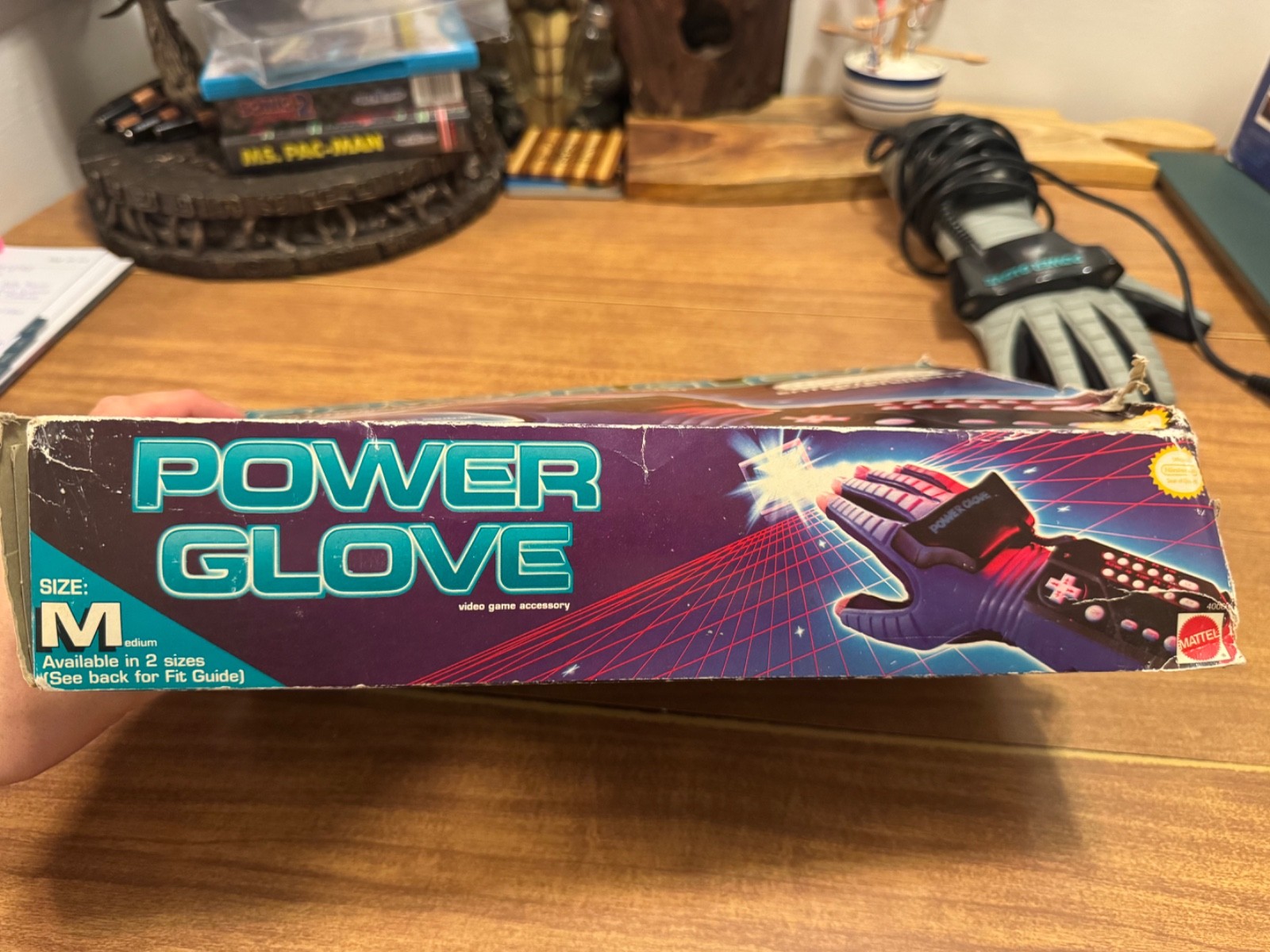 Nintendo NES Power Glove video game motion controller CIB complete w/ rough box
