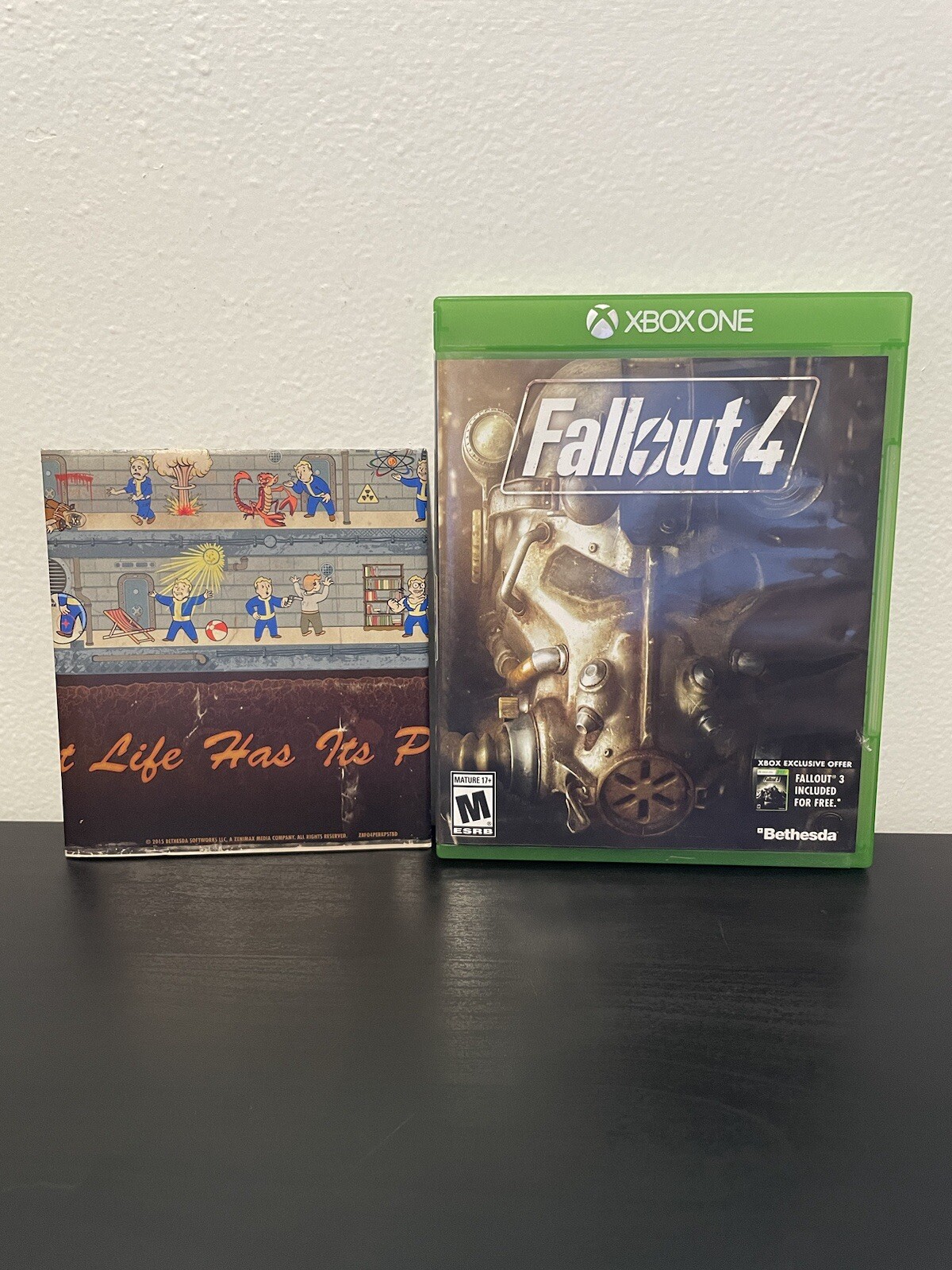 Fallout 4 Xbox One CIB w/ Map Bethesda Video Game