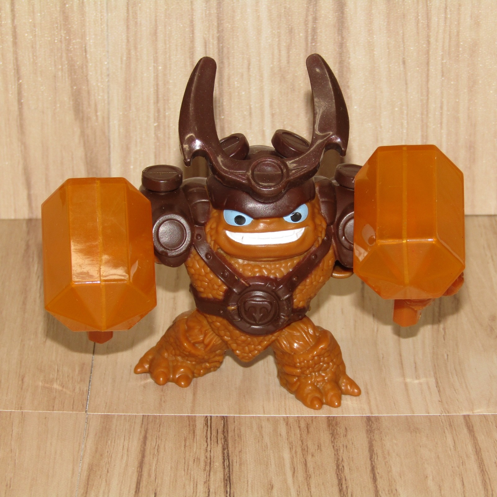 Skylanders Trap Team Wallop McDonalds Action Figure, Working Hammer Action