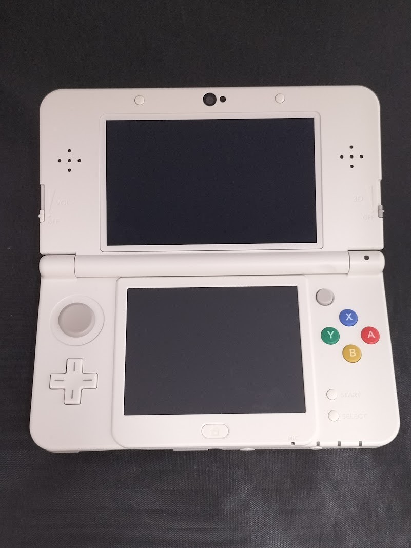 B772 Nintendo new 3DS console White Japan ｗ/Animal Crossing fx