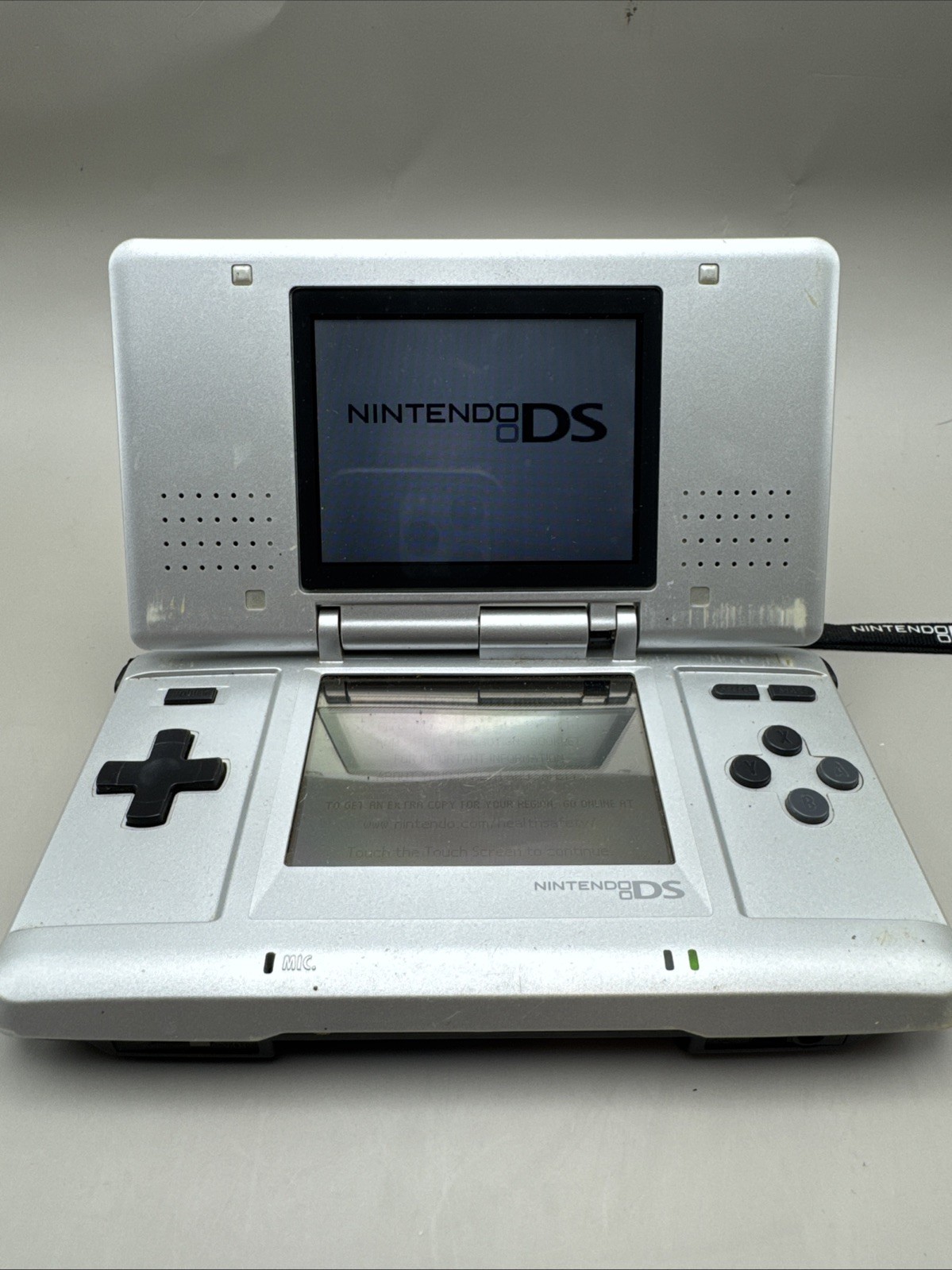 Nintendo DS Silver System Tested & Working – Fat Original – Cracked Hinge