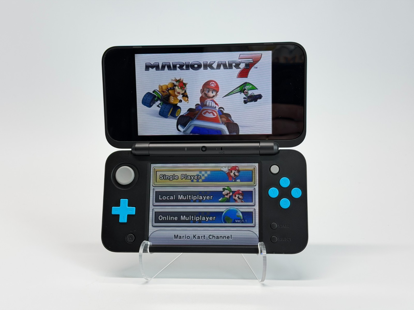 Nintendo New 2DS XL Blue/Black Handheld System Bundle w/Mario Kart 7