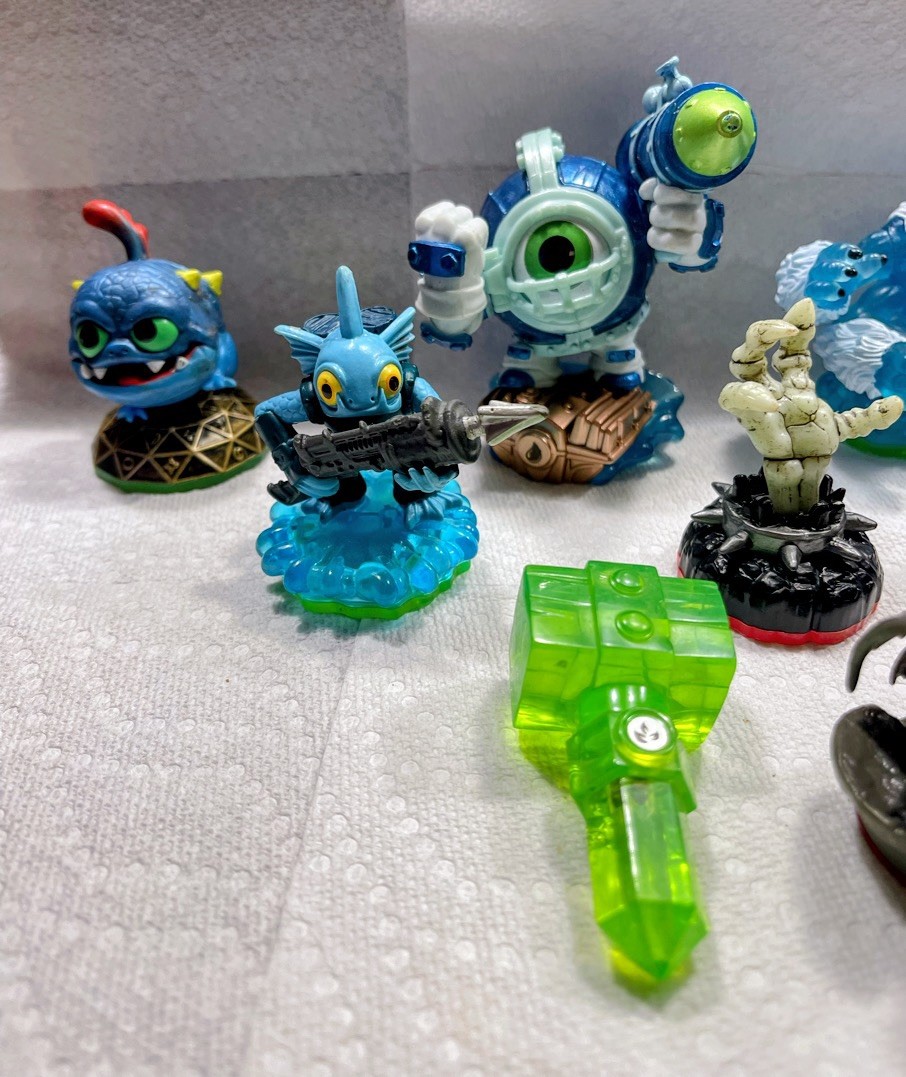 Activision Skylanders Spyro’s Adventure Figure Lot – Lot of 10 figures