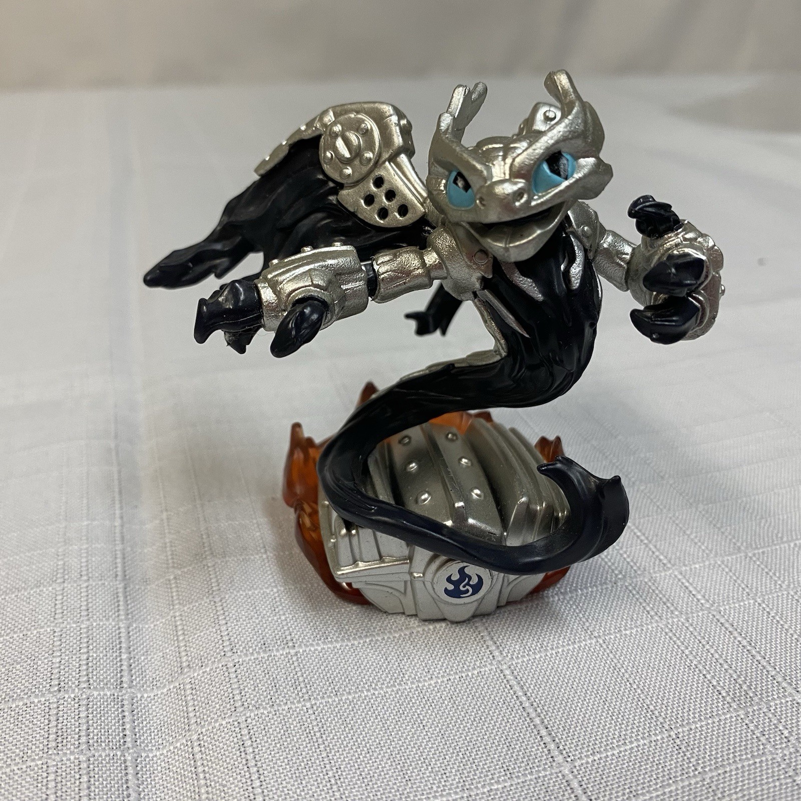 Skylander 2015 Figural Lot Of 3 With 3 Vehicles