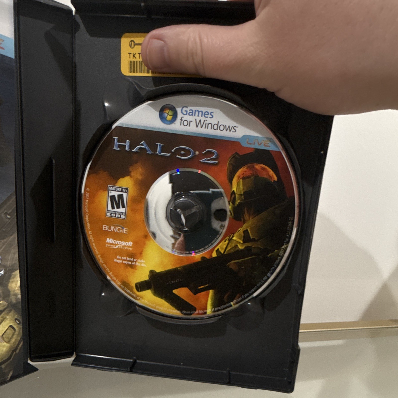 Microsoft Halo 2 PC DVD Manual Included Multiplayer Online M Shooter Halo Series