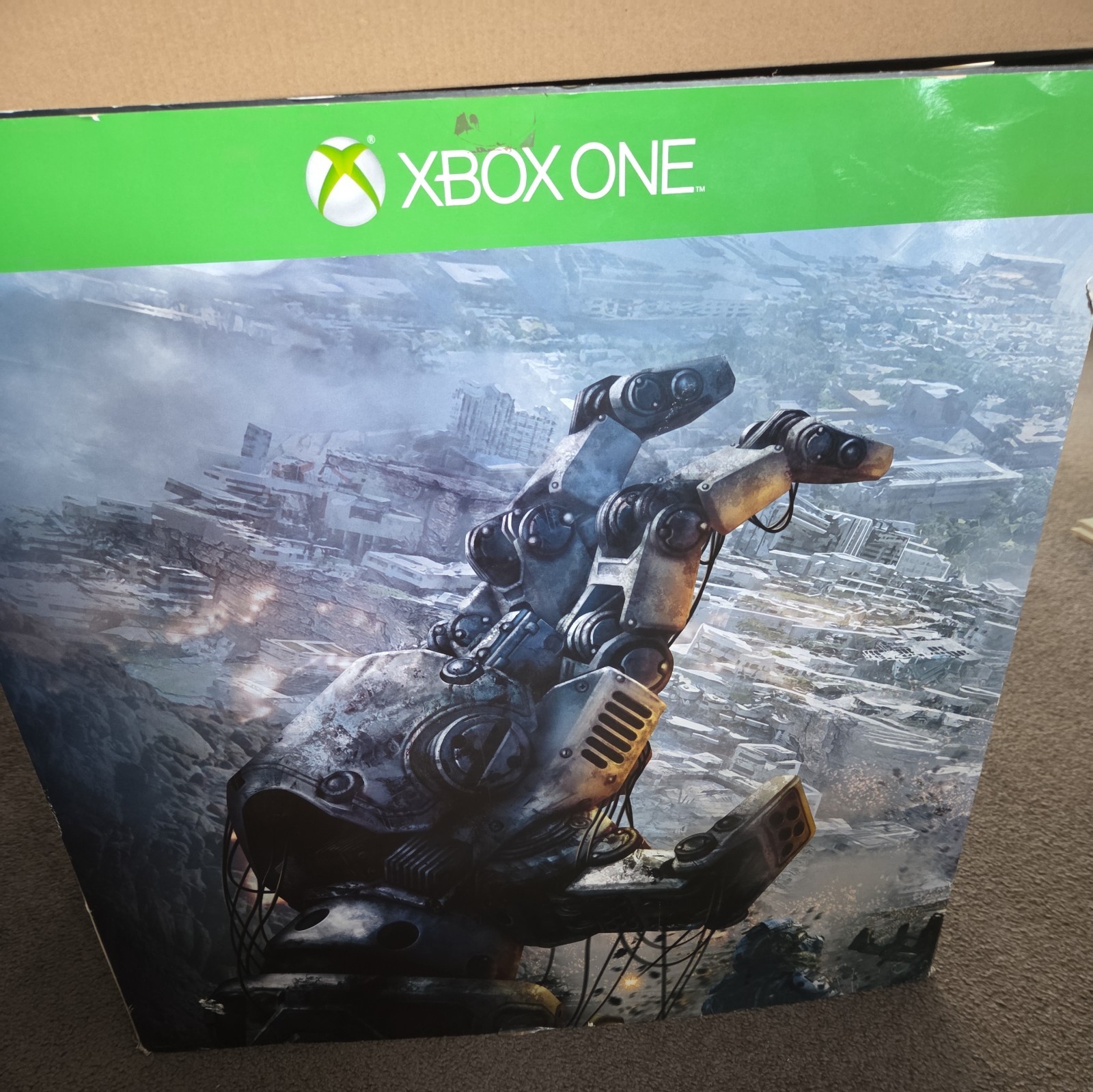Titanfall Collector’s Edition Statue – Game and Poster not included – X box