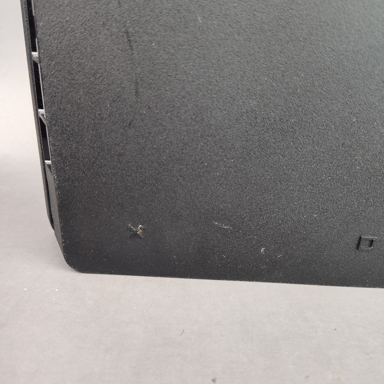 PlayStation PS4 Slim 1TB with Controller (Right Joystick Is Broken)