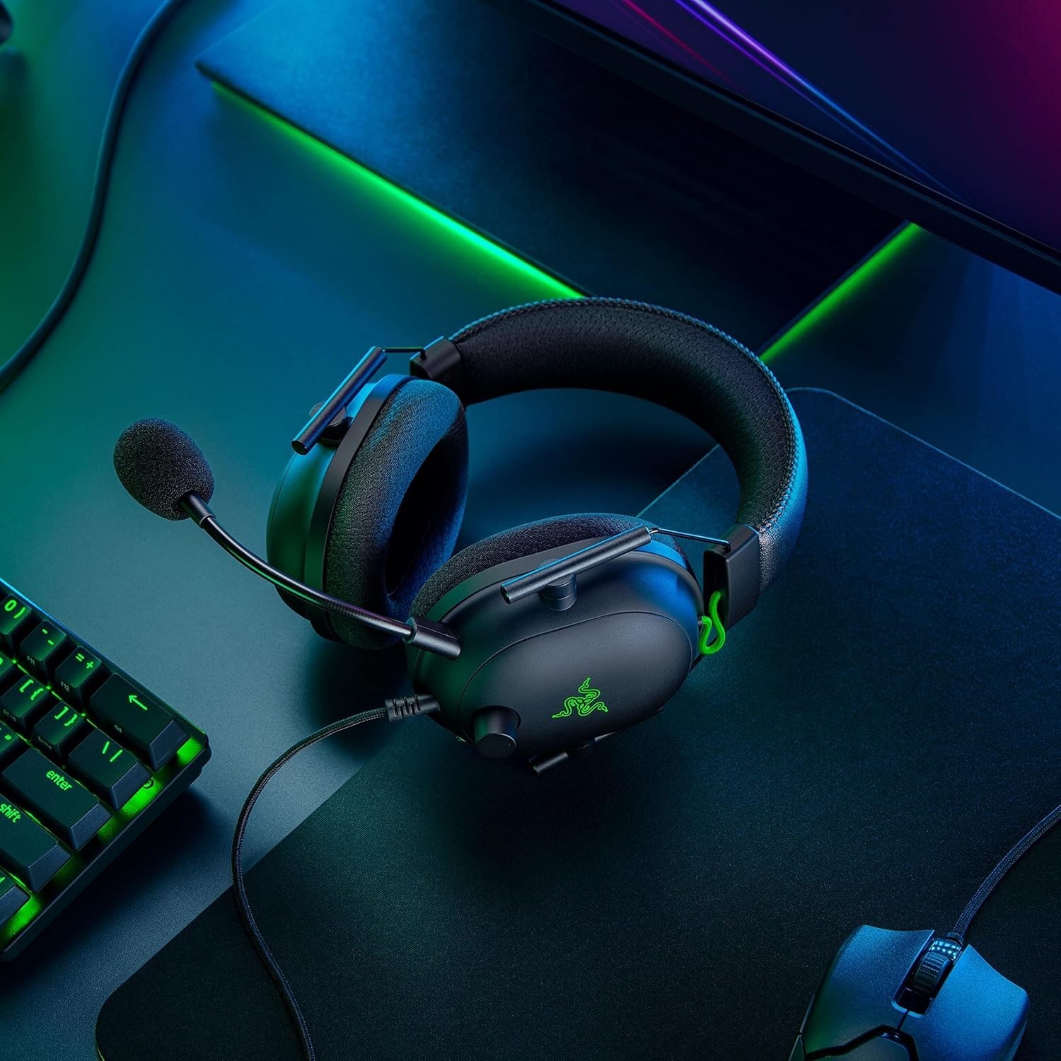 Razer – BlackShark V2 w/ usb Sound Card Wired 7.1 Spatial Surround Sound 50mm d