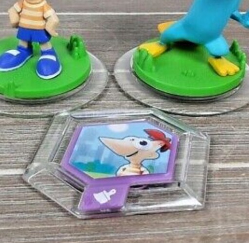Disney Infinity 1.0 Phineas and Ferb Agent P Perry Crystal & Regular Bonus Discs