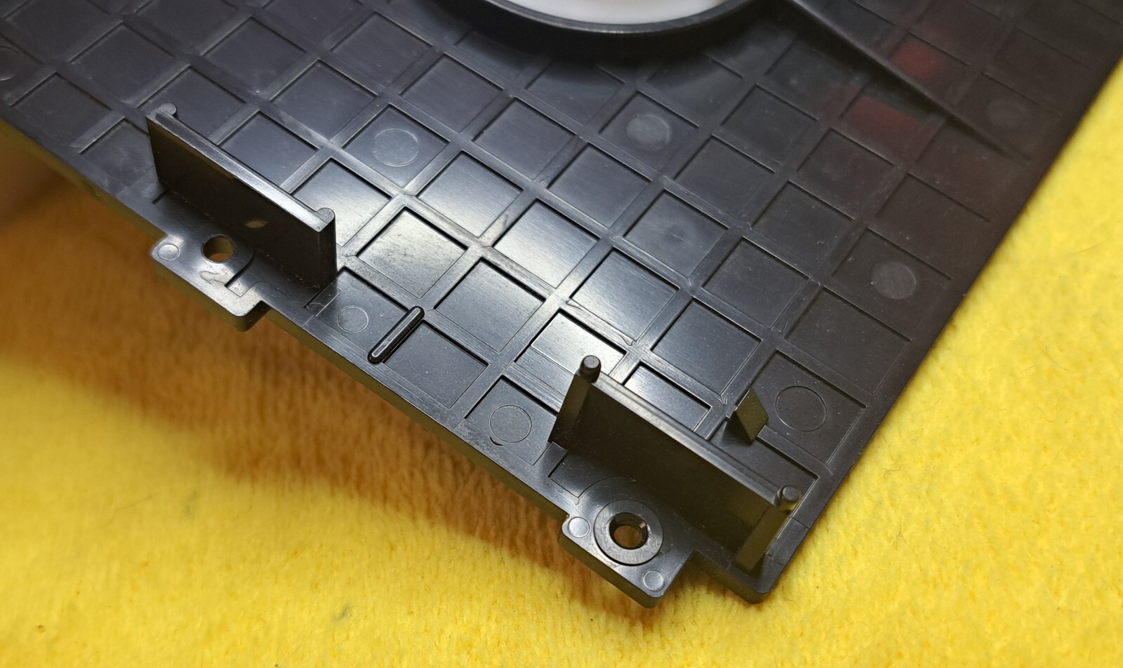 SONY PlayStation 2 FAT SCPH-39001 Disc Drive Top Cover & Disc Spindle Magnet