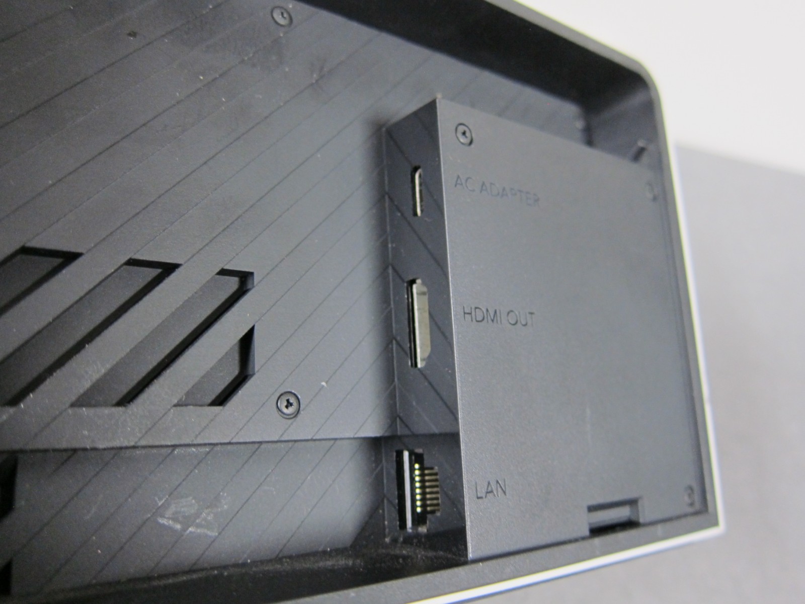 Nintendo Switch White HEG-007 OEM – DOCK ONLY