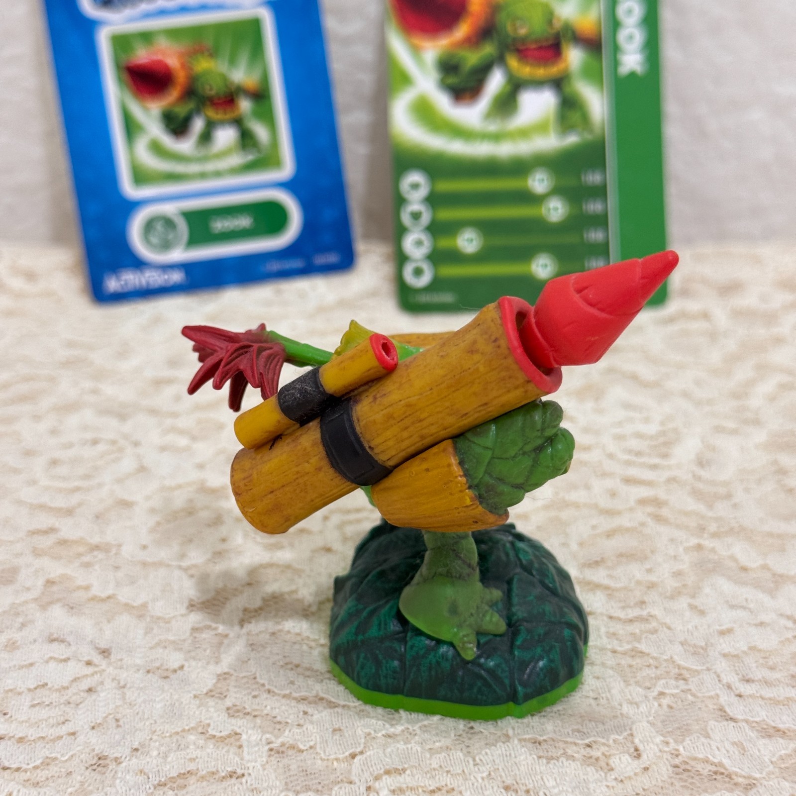 Skylanders Spyro’s Adventure Zook Figure 2011 Activision with 2 Cards Life