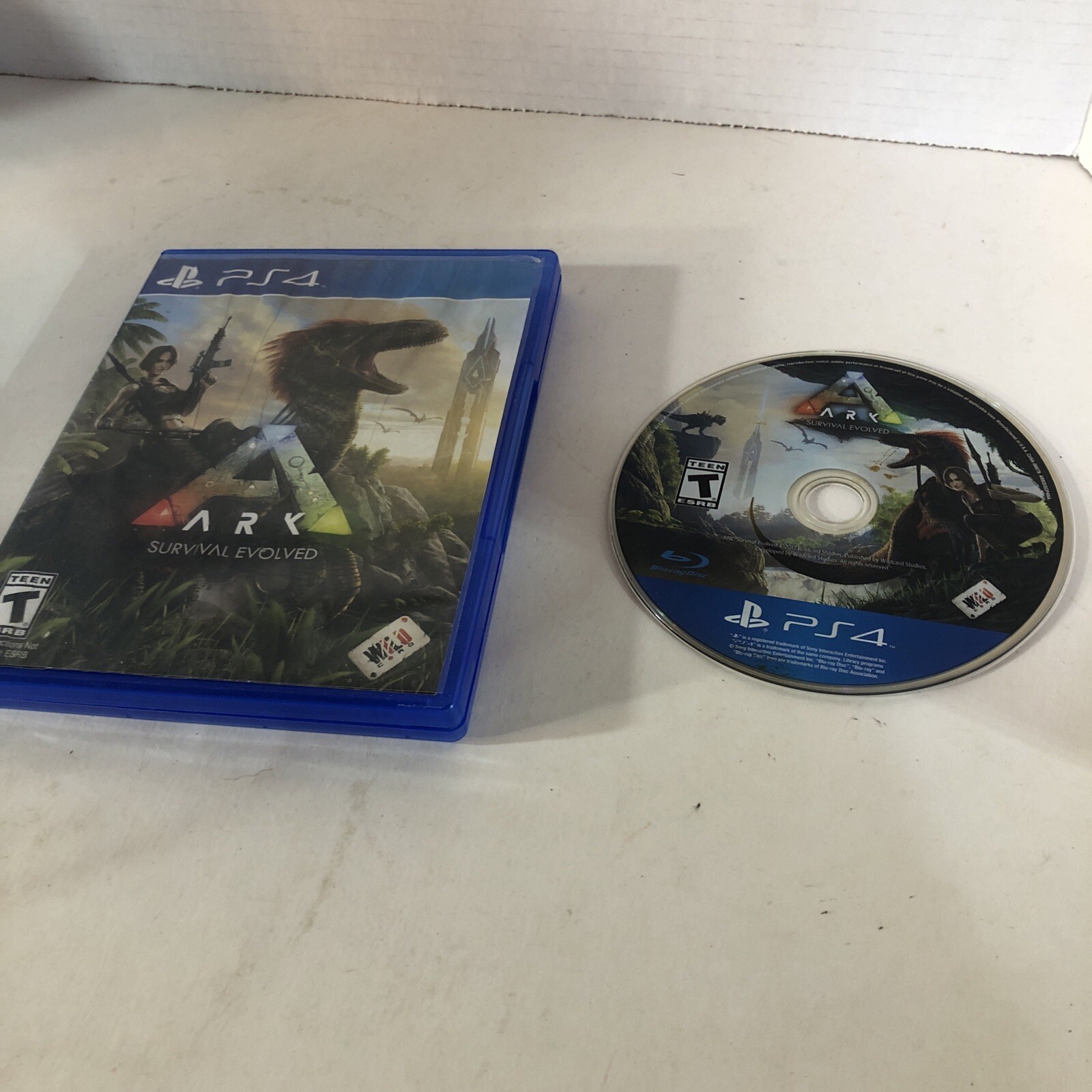 Studio Wildcard Ark: Survival Evolved (Sony PlayStation 4, 2017) Back To School