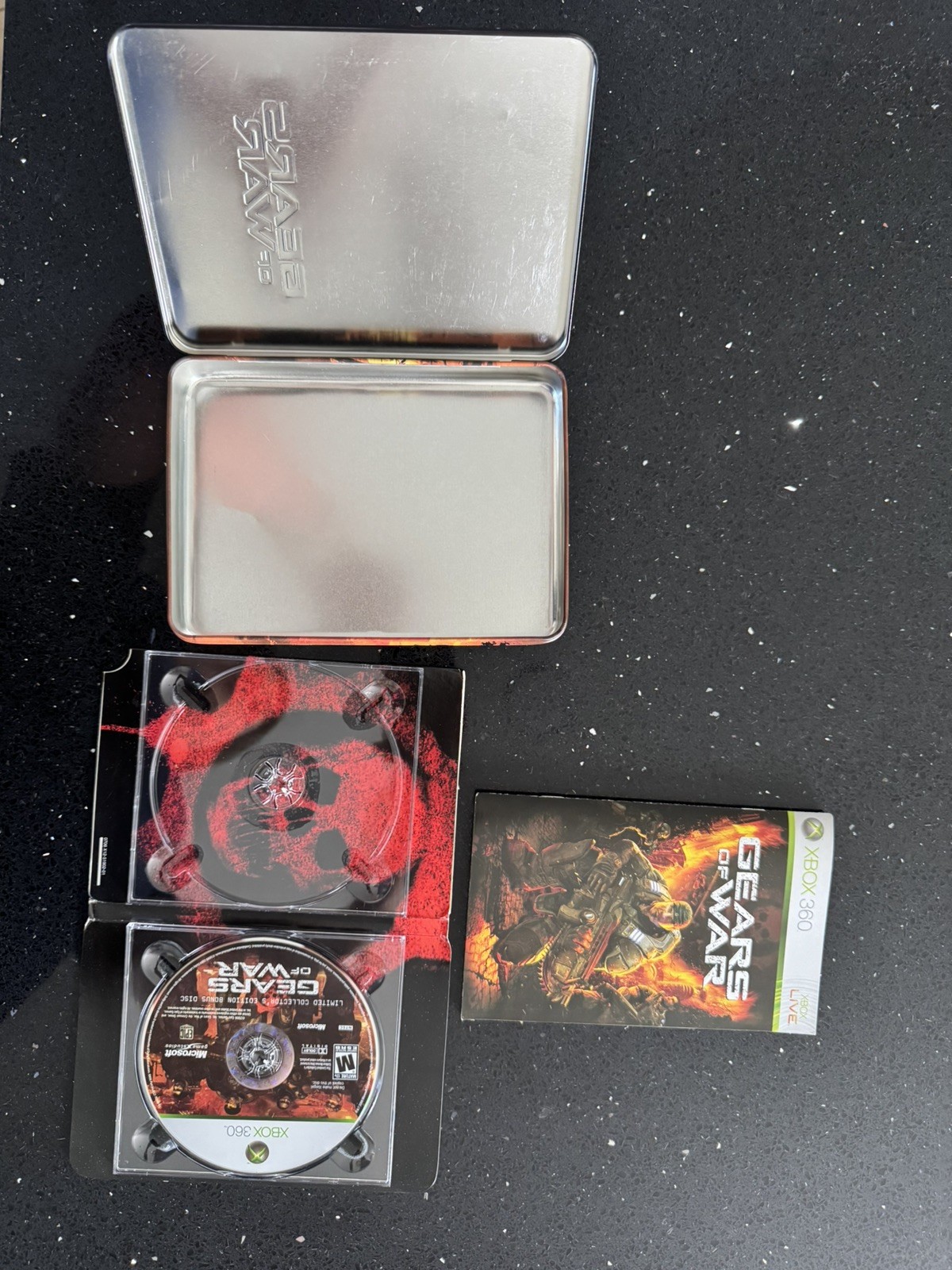 Gears of War Collectibles Lot