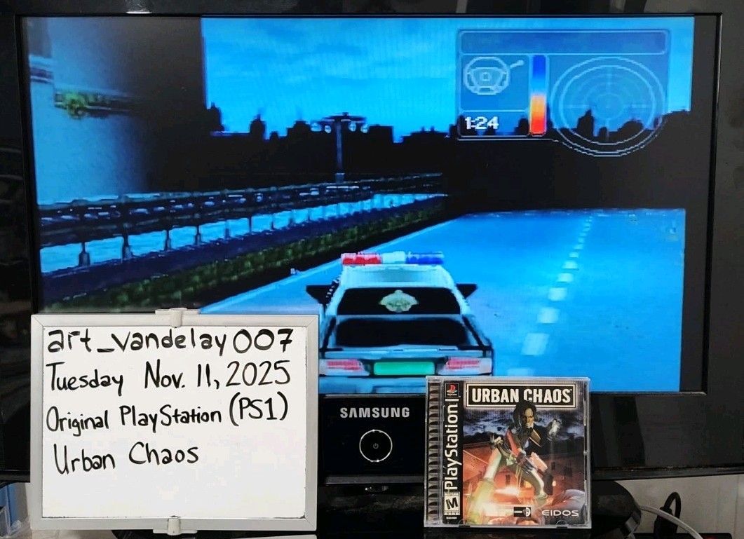 Urban Chaos – (PS1, 1999) *CIB w/ Reg Card + Case Protector* VGC* Tested!