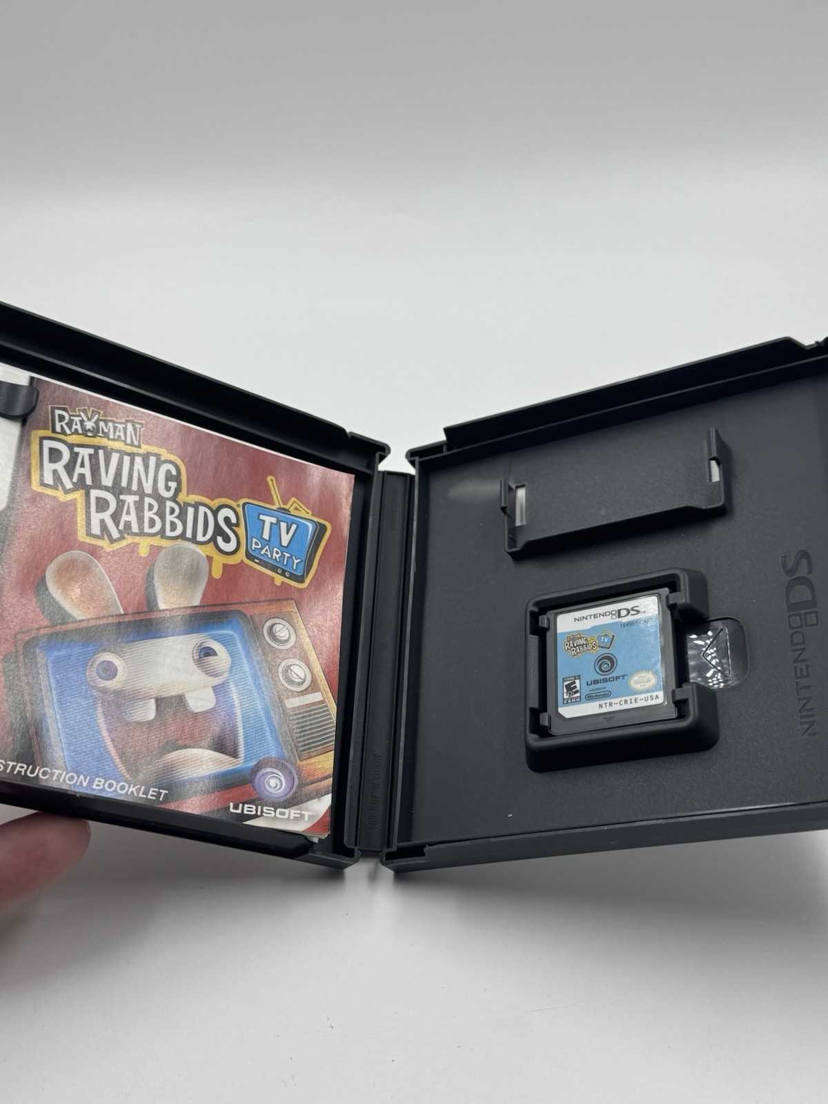 Rayman Raving Rabbids TV Party (Nintendo DS, 2008) CIB Complete w/ Manual Tested