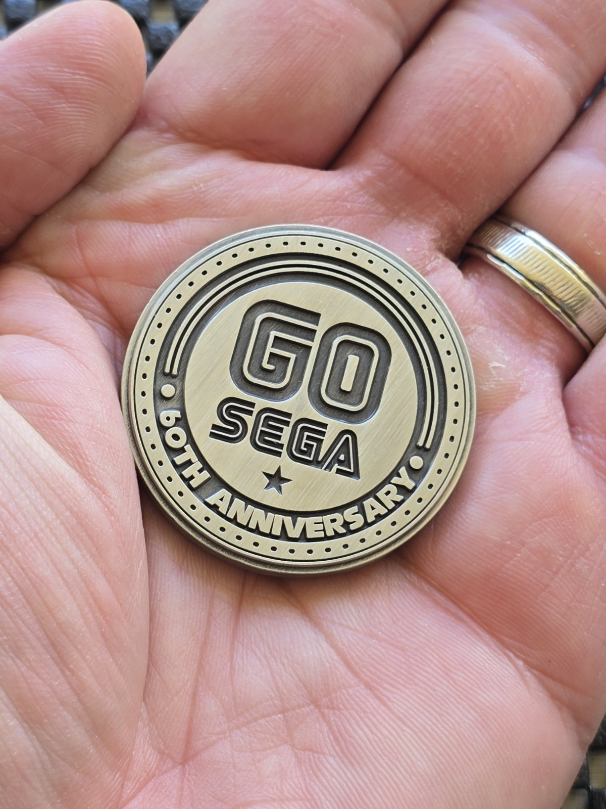 Sonic Hedgehog GO SEGA 60th Anniversary Coin Medal Rare GENESIS SATURN DREAMCAST