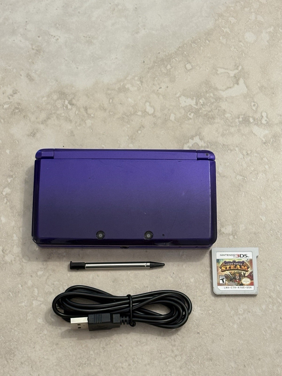 Nintendo 3ds Midnight Purple Good Condition USA Region With Charger