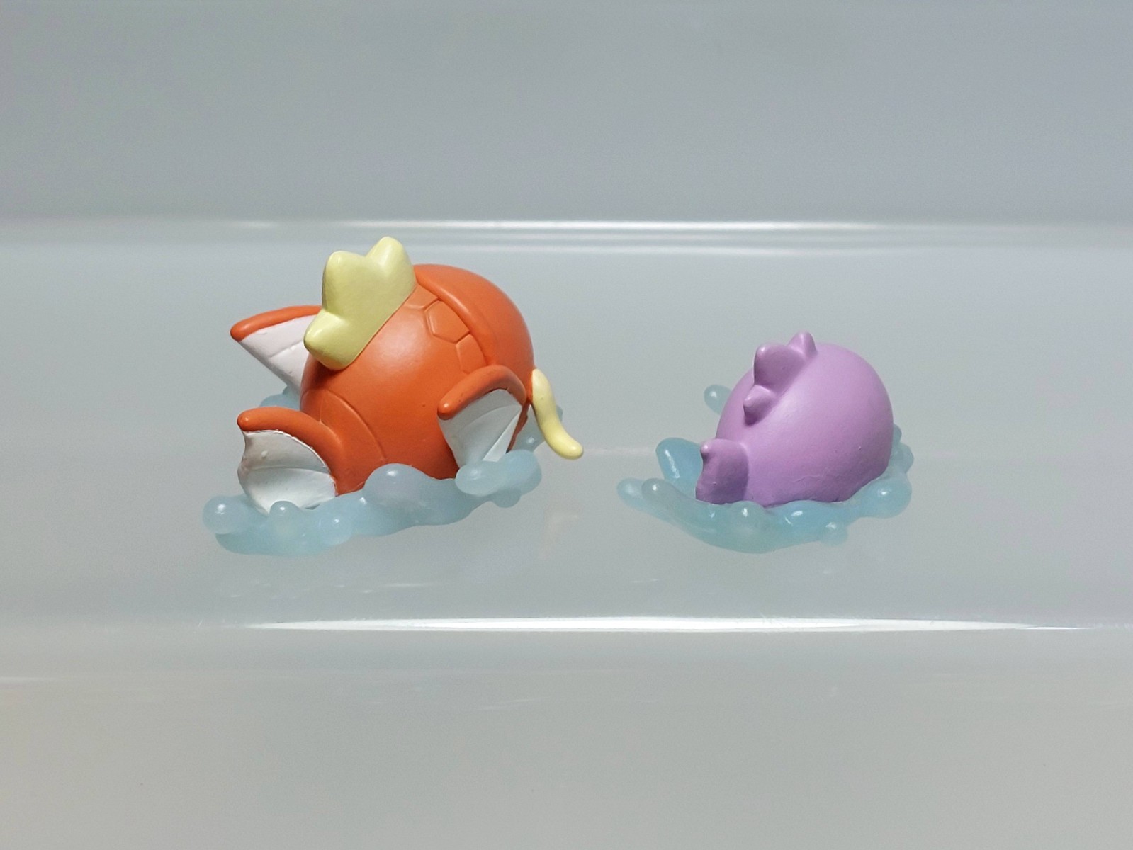 Pokemon Center 2017 Figure Henshin! Metamon Magikarp Koiking C03 0.6-0.8in