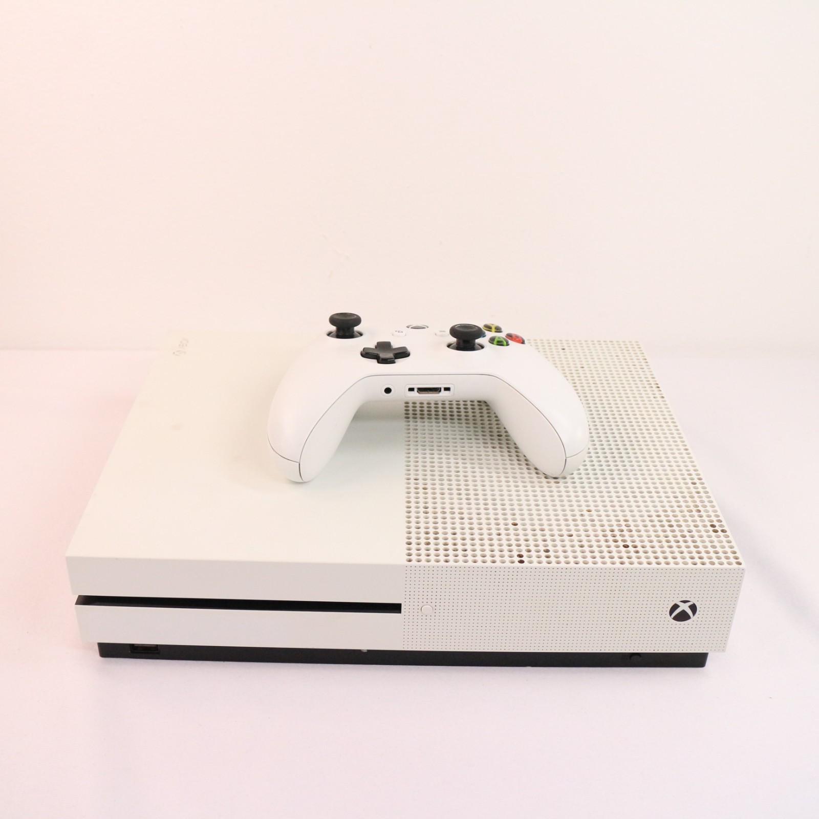 Microsoft Xbox One S 1681 Gaming Home Console White w/Wireless Controller TESTED
