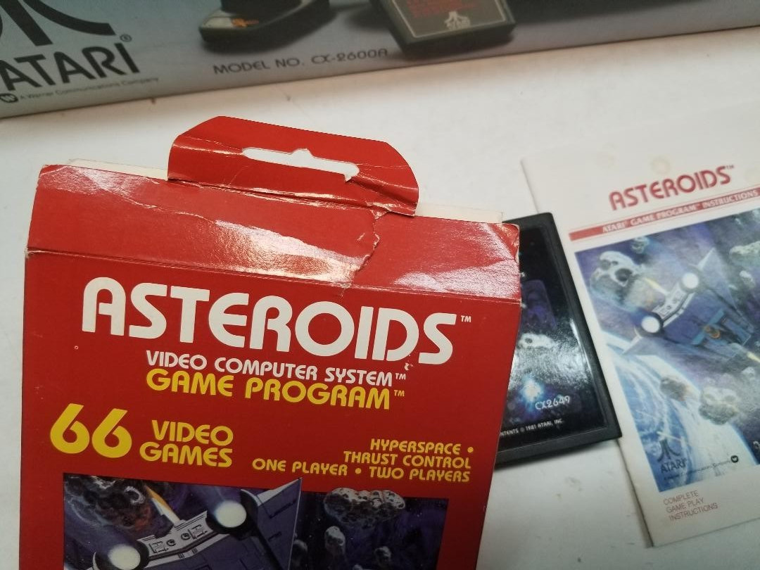 Asteroids (Atari 2600, 1981) CIB Complete In Box