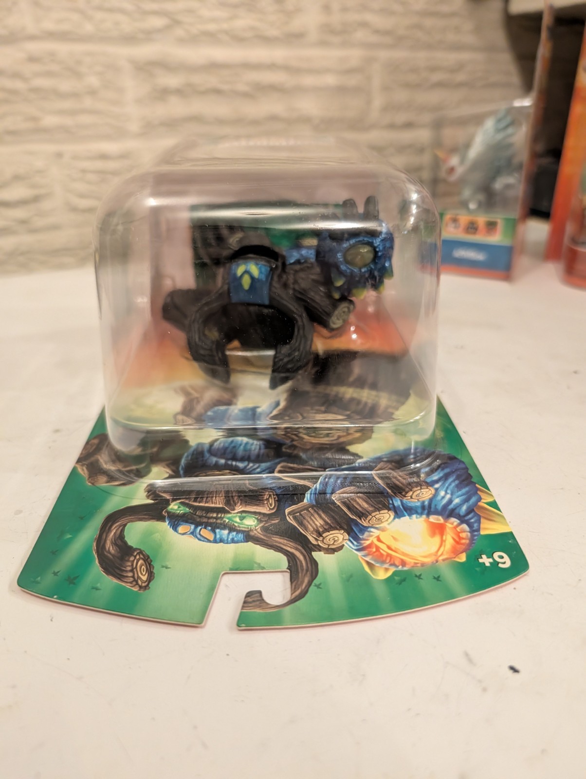 Activision Skylanders Giants Gnarly Tree Rex Character Figure Works w/Games