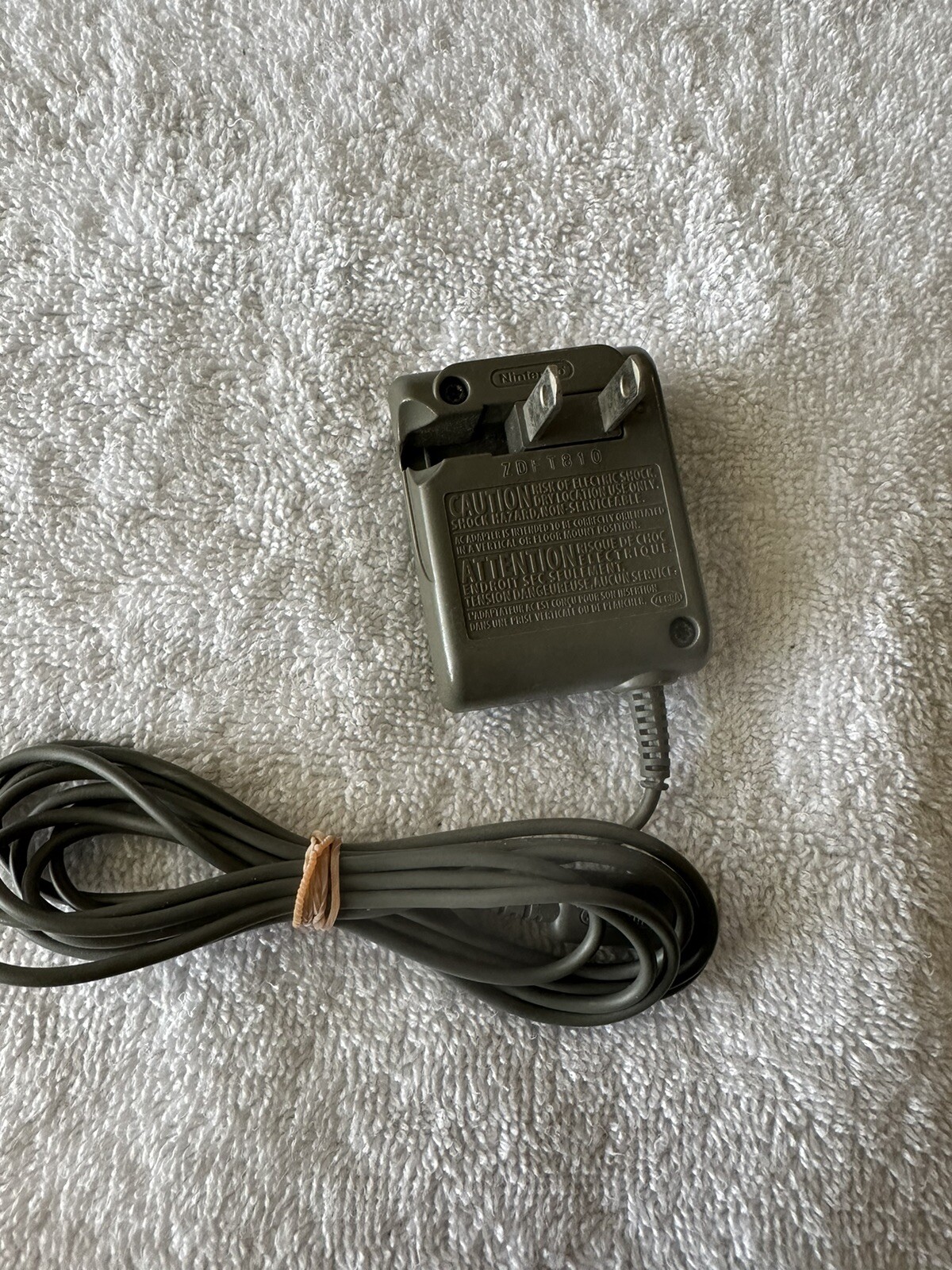 Nintendo DS Lite Original AC Adapter USG-002 USA/JPN OEM Official Wall Charger