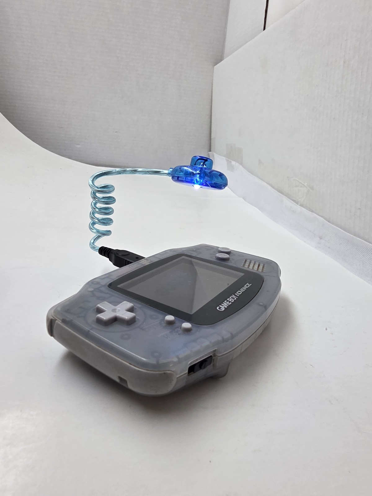 BLUE NEW Super Bright LED Worm/Snake Light GameBoy Advance No Batteries Required