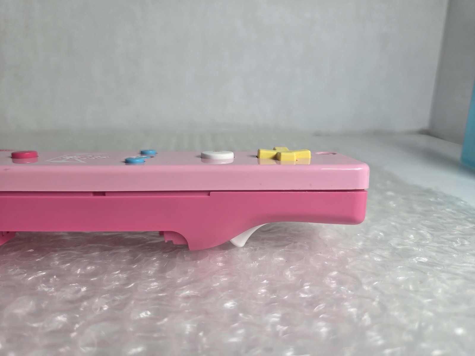Nintendo Wii U Motion Plus Remote Controller Princess Peach OEM RVL-036 Tested