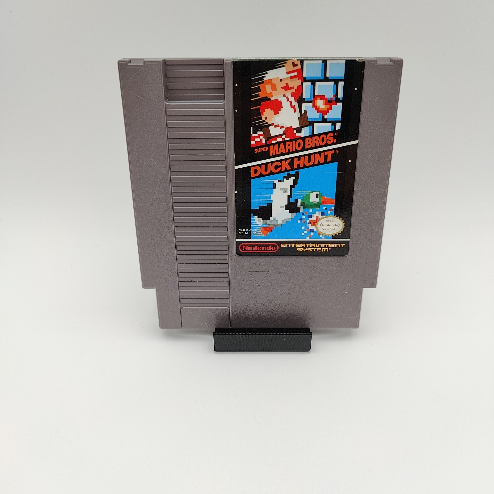 Nintendo NES Super Mario Bros Duck Hunt Game Bundle with Zapper Gun Tested