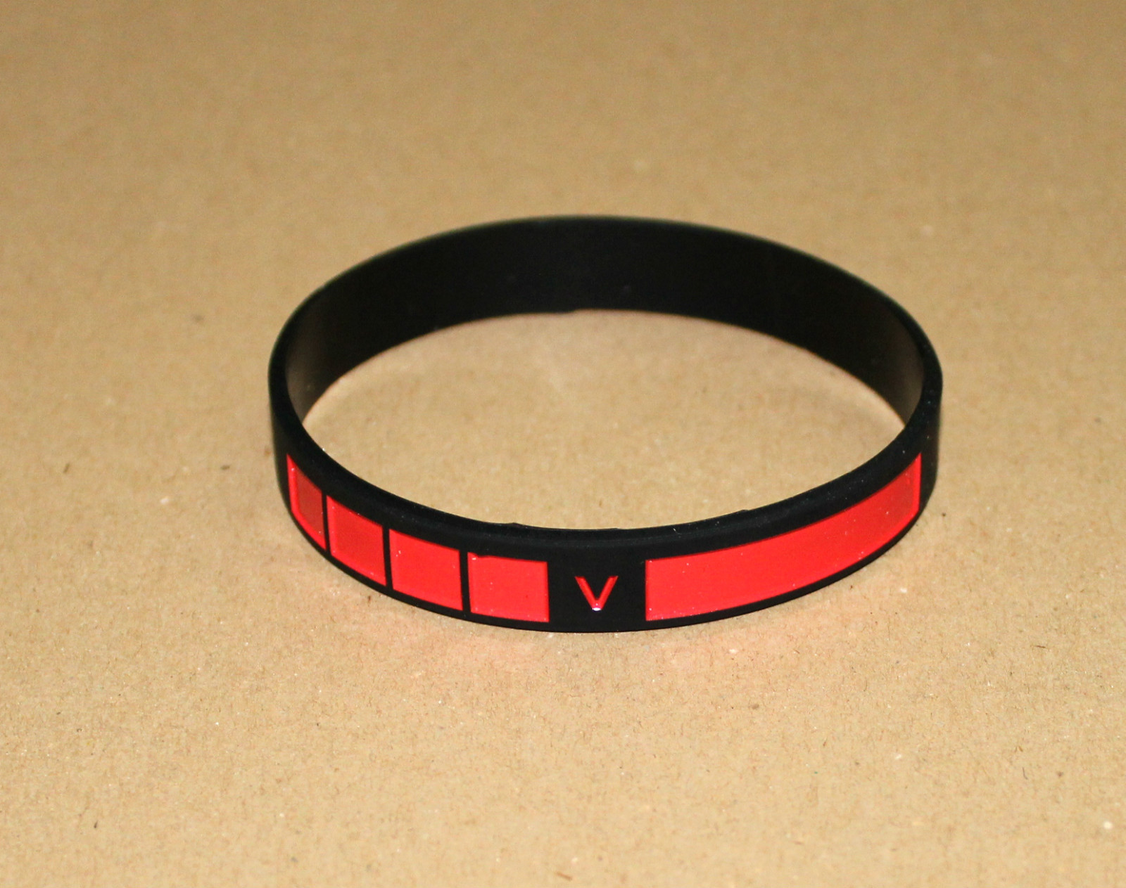 Evolve promo Wristband TRAPPER ASSAULT SUPPORT MONSTER MEDIC Gamescom 2014