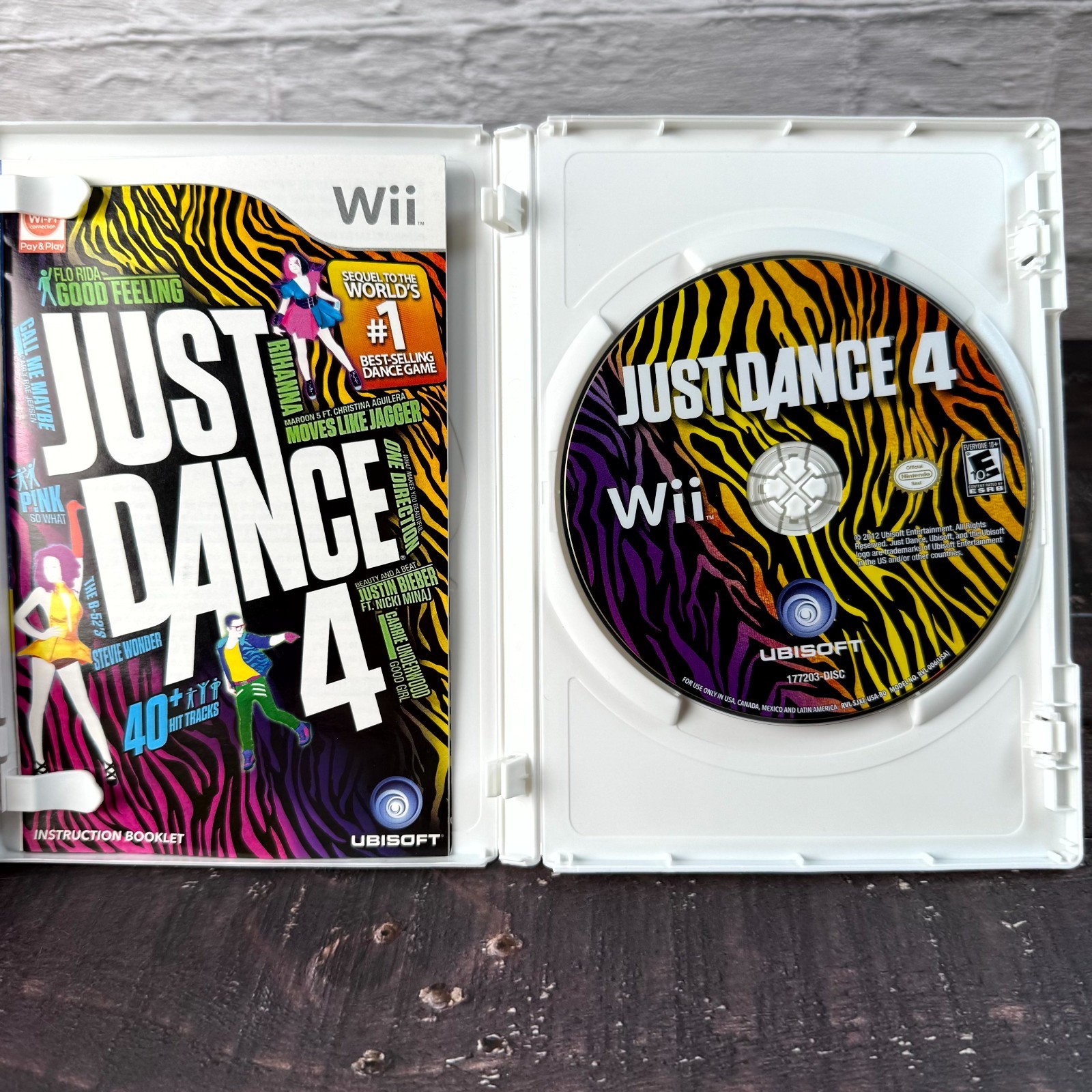 Just Dance 4 (Nintendo Wii) 2012 Complete Ubisoft Music & Dance Video Game Disc