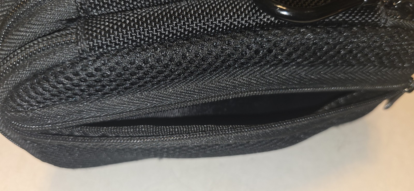 PSP Black Nylon Zippered Padded Carrying Case for Sony PSP Console