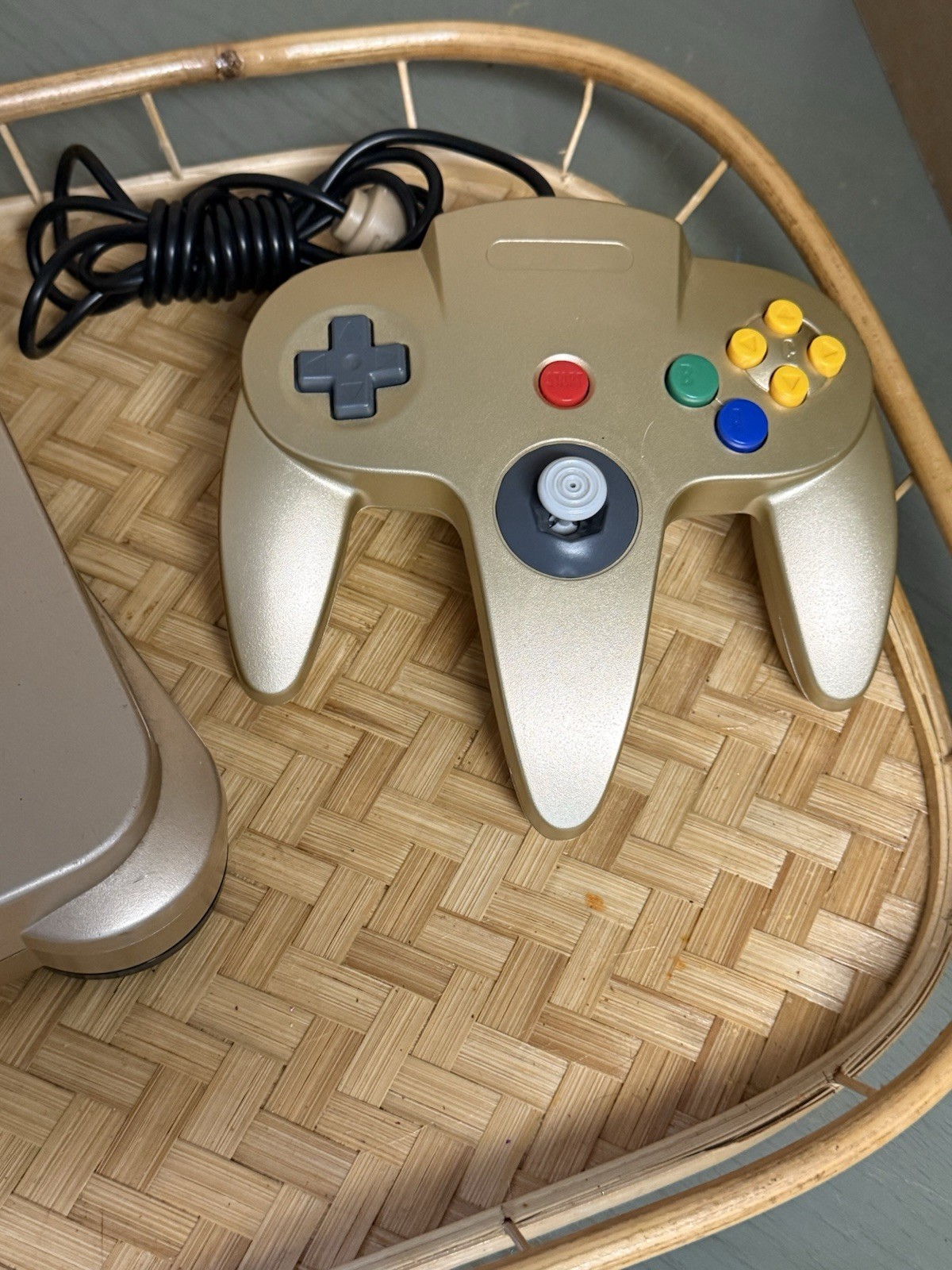 Nintendo 64 Console Controller & Power Cord Gold Japan Tested Region Free